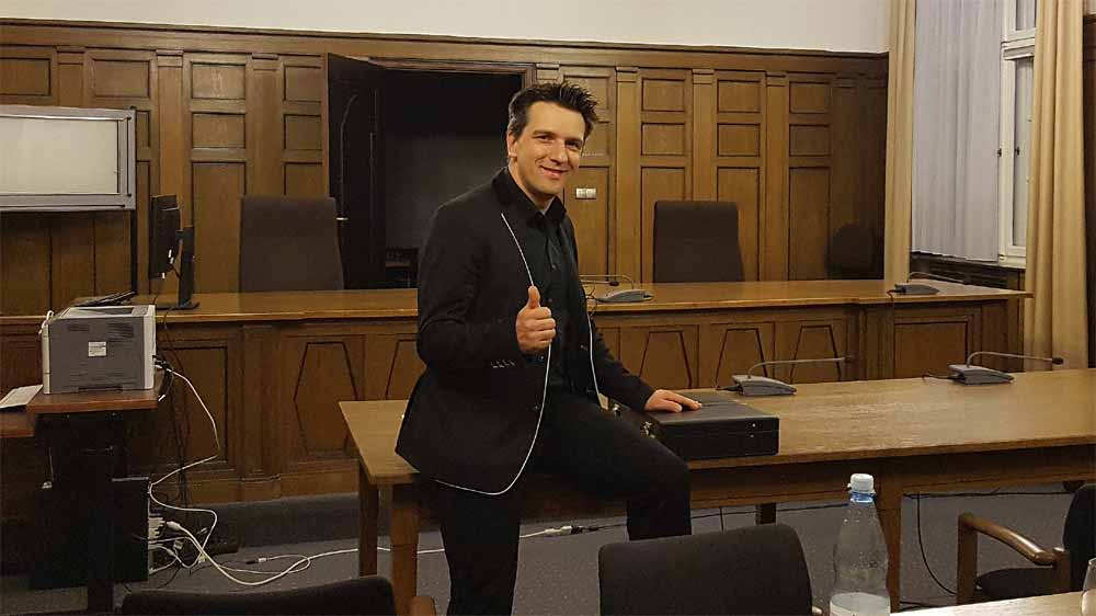 Zauberer Stefan Kretschmann zaubert für die Präsidenten der Oberlandesgerichte Deutschlands